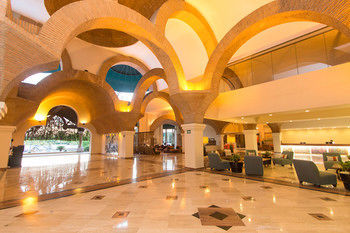 Family Luxury Suites By Velas Vallarta Puerto Vallarta Exterior foto